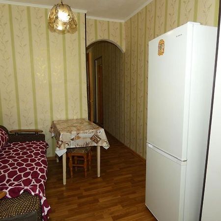 Квартира В Пицунде На Агрба 19 К1 Leilighet Pizunda Eksteriør bilde