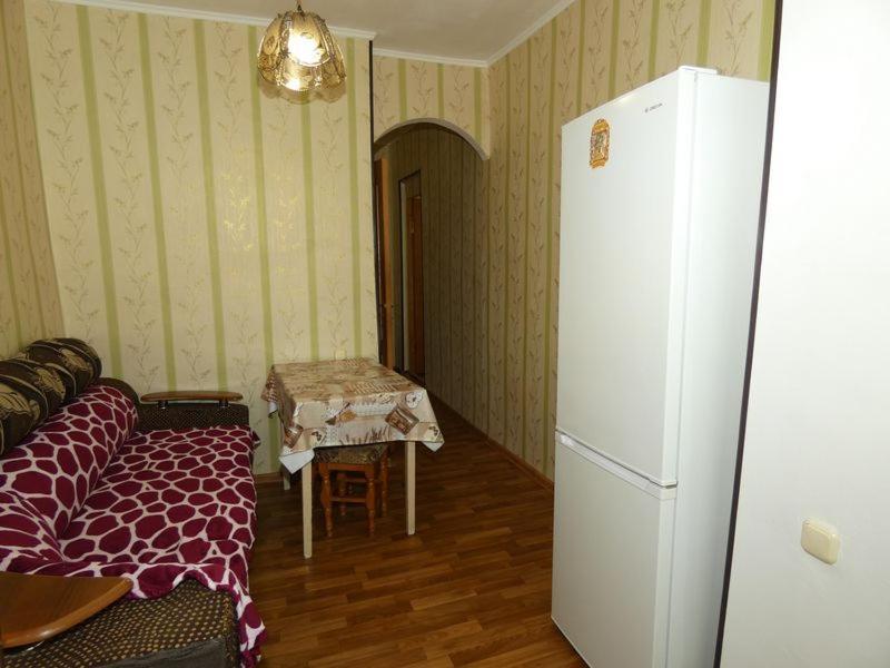 Квартира В Пицунде На Агрба 19 К1 Leilighet Pizunda Eksteriør bilde